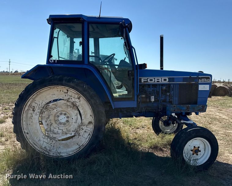 image for item EP0699 Ford 5640 tractor