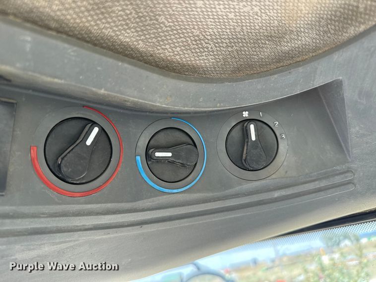 image for item EP0699 Ford 5640 tractor