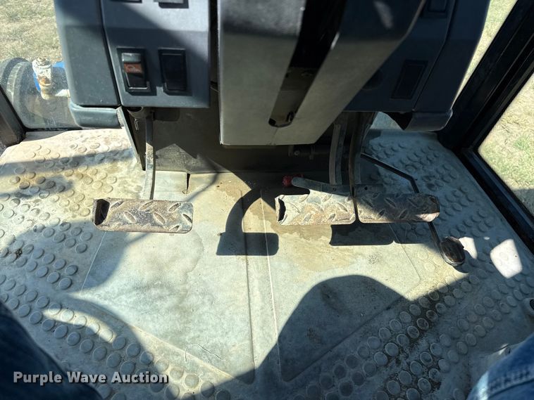 image for item EP0699 Ford 5640 tractor