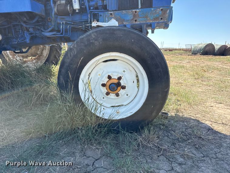 image for item EP0699 Ford 5640 tractor