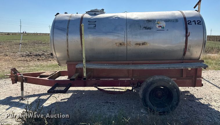 image for item EP0700 Nurse tank trailer