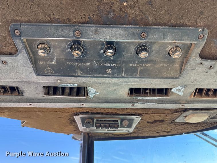 image for item EP0701 1981 John Deere 4840 tractor