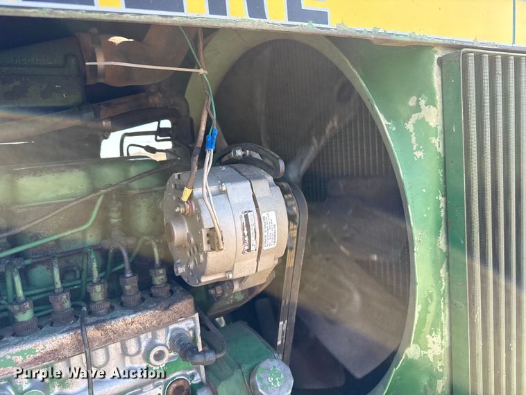 image for item EP0701 1981 John Deere 4840 tractor