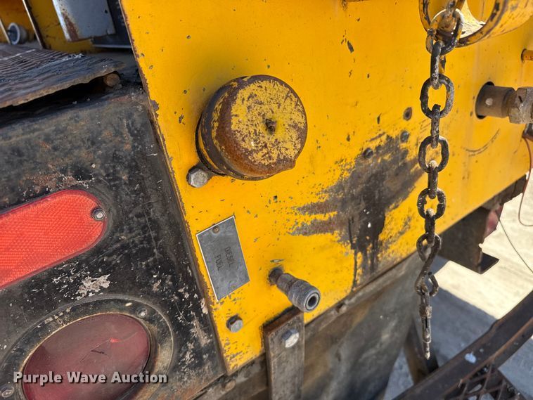 image for item EP0702 1982 Ford LN700 pothole patcher truck