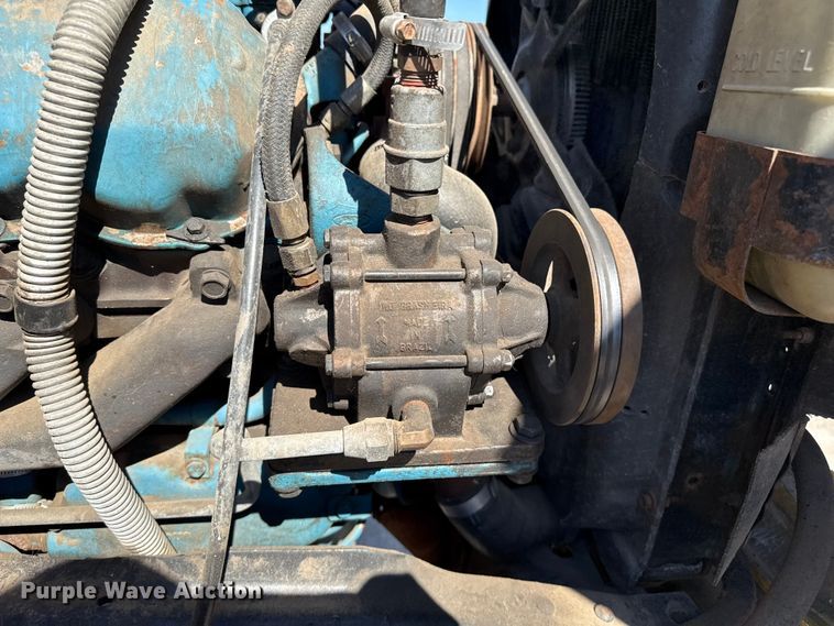 image for item EP0702 1982 Ford LN700 pothole patcher truck