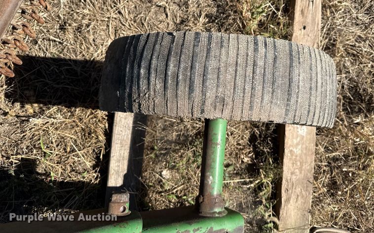 image for item EP0703 John Deere 1518 rotary mower