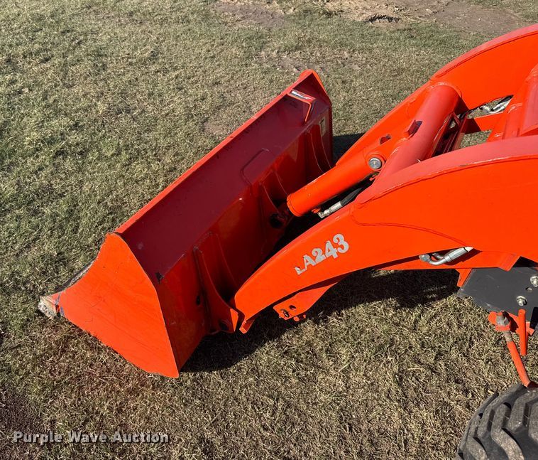 image for item ER2497 2008 Kubota BX2660 MFWD tractor