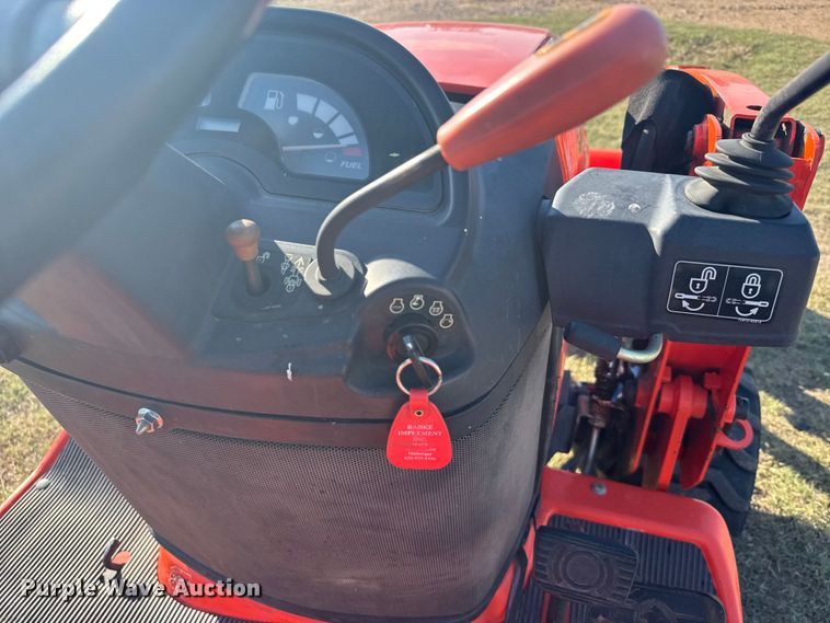 image for item ER2497 2008 Kubota BX2660 MFWD tractor