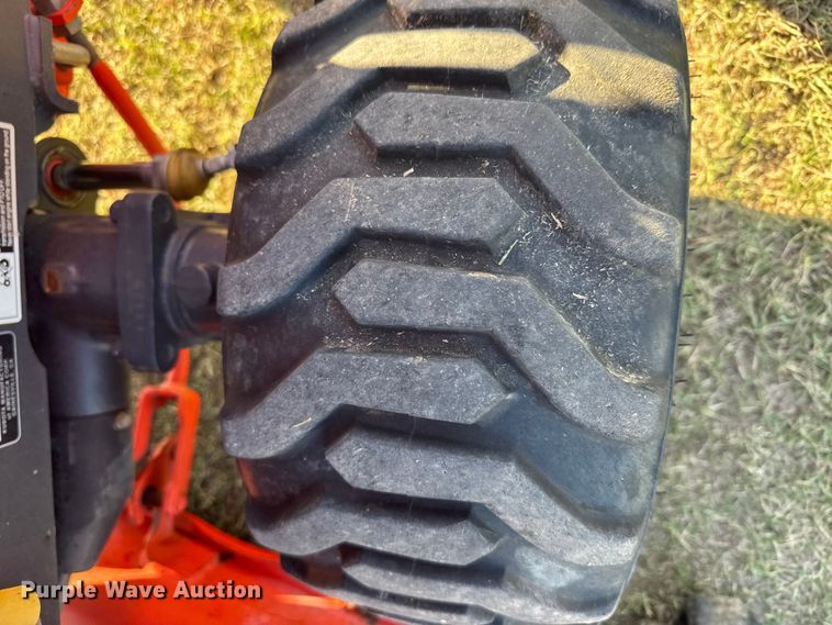 image for item ER2497 2008 Kubota BX2660 MFWD tractor