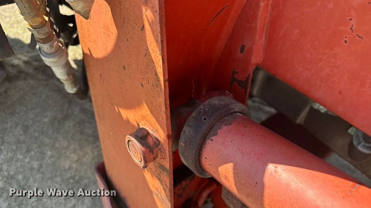 image for item ER2499 1978 Massey Ferguson 2705 tractor