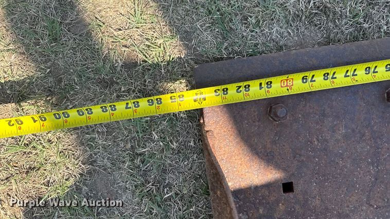 image for item ER2499 1978 Massey Ferguson 2705 tractor