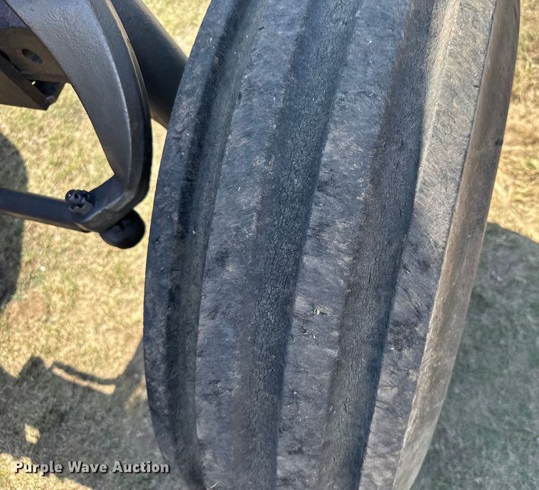 image for item ER2499 1978 Massey Ferguson 2705 tractor