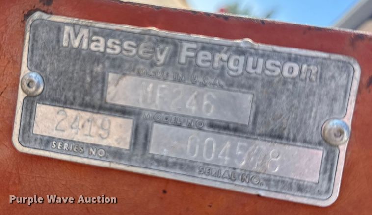 image for item ER2499 1978 Massey Ferguson 2705 tractor