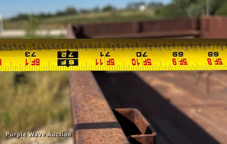 image for item ET4610 McCormick dump trailer