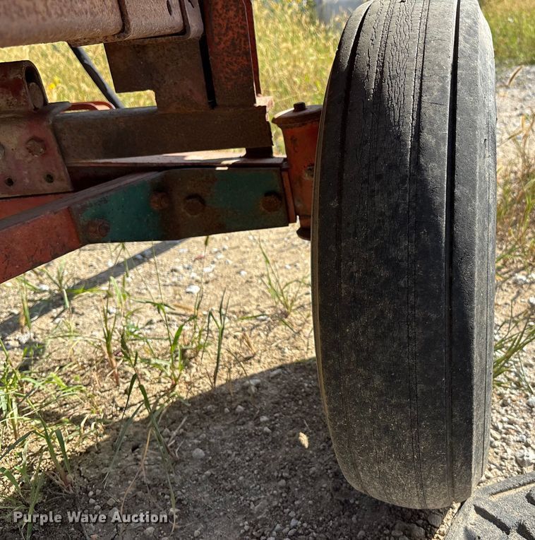 image for item ET4610 McCormick dump trailer