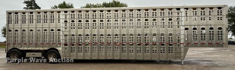 image for item ET4664 2012 Wilson PSDCL-402 livestock trailer