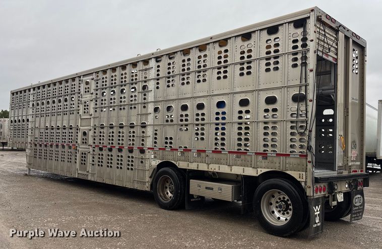 image for item ET4664 2012 Wilson PSDCL-402 livestock trailer
