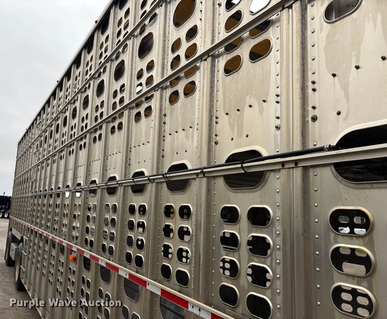image for item ET4664 2012 Wilson PSDCL-402 livestock trailer