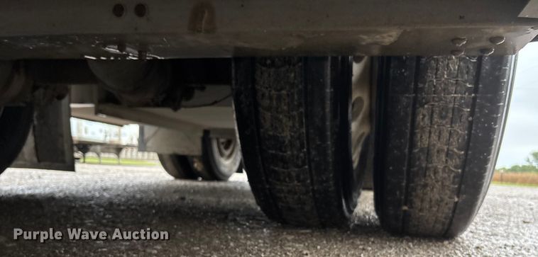 image for item ET4664 2012 Wilson PSDCL-402 livestock trailer