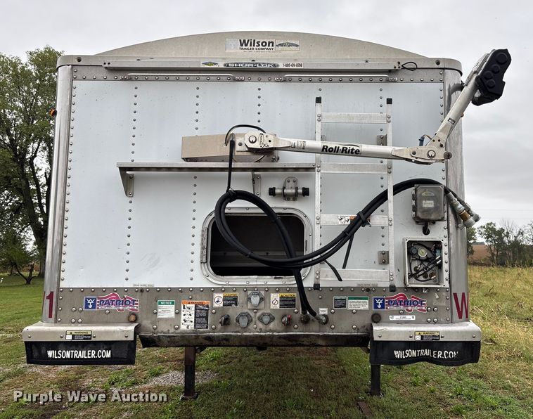 image for item ET4665 2011 Wilson DWBT-600 live bottom trailer