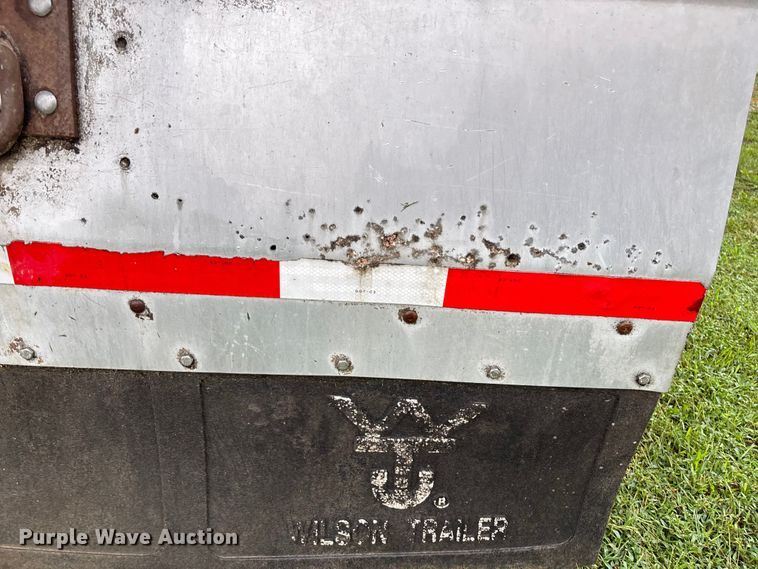 image for item ET4665 2011 Wilson DWBT-600 live bottom trailer