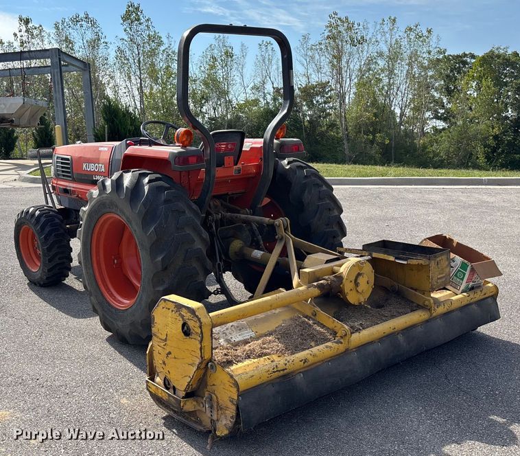 image for item ET4713 1994 Kubota L3600 MFWD tractor