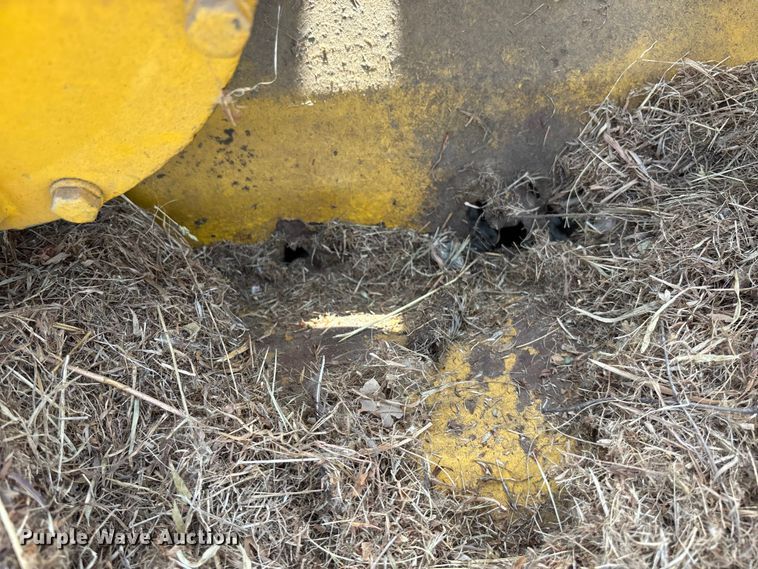 image for item ET4713 1994 Kubota L3600 MFWD tractor