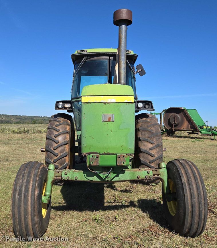 image for item EU3799 1975 John Deere 4430 tractor