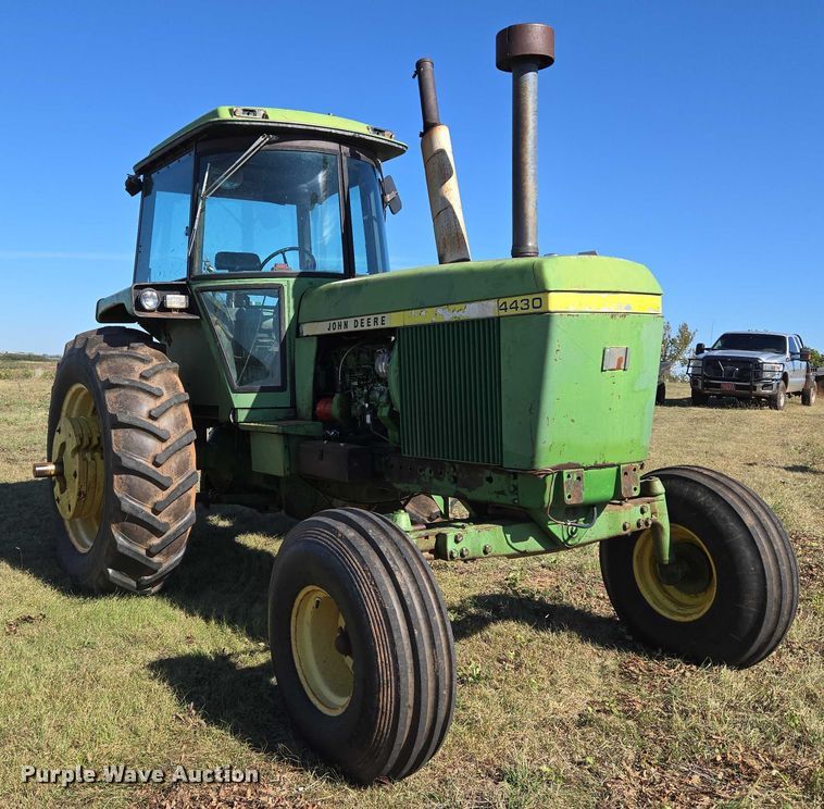 image for item EU3799 1975 John Deere 4430 tractor