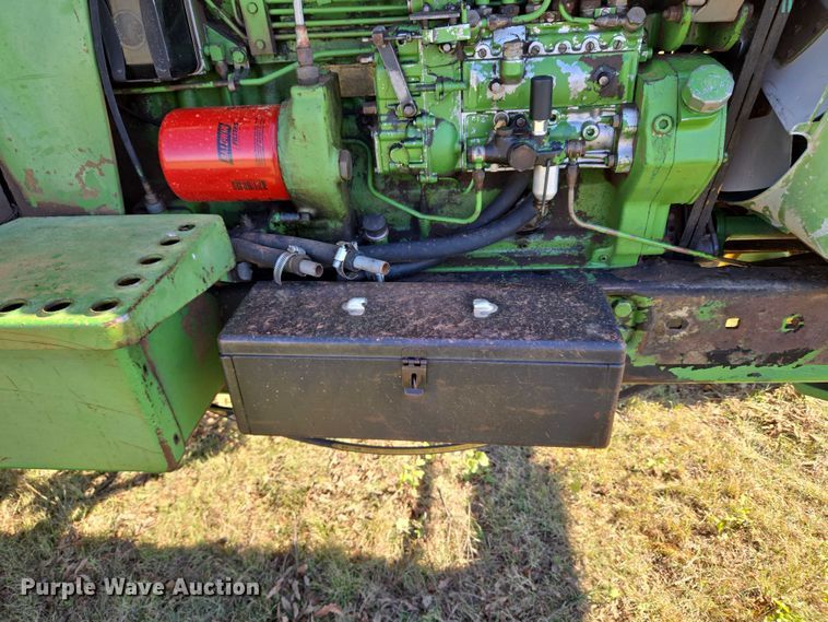 image for item EU3799 1975 John Deere 4430 tractor