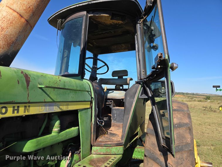 image for item EU3799 1975 John Deere 4430 tractor