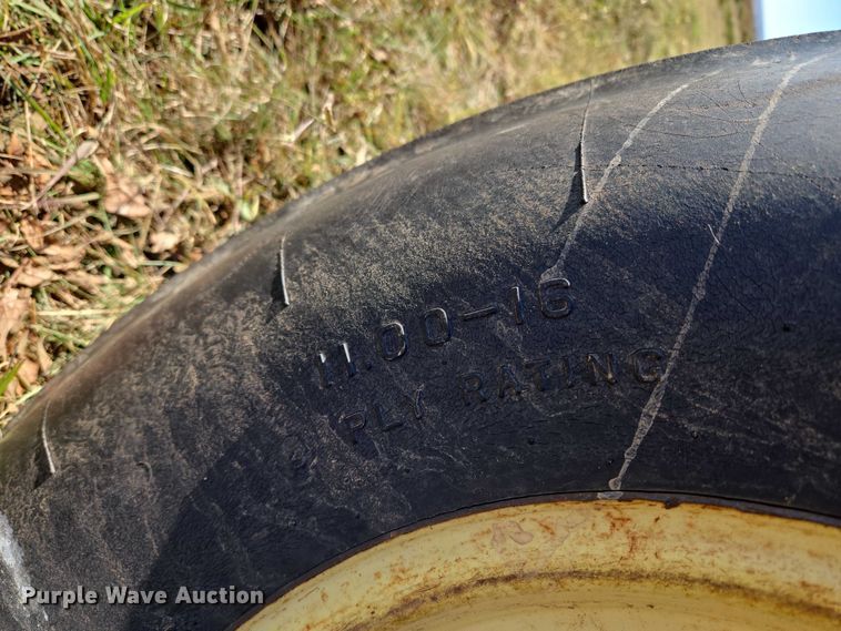 image for item EU3799 1975 John Deere 4430 tractor