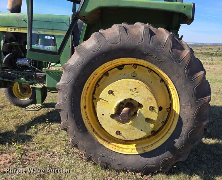 image for item EU3799 1975 John Deere 4430 tractor