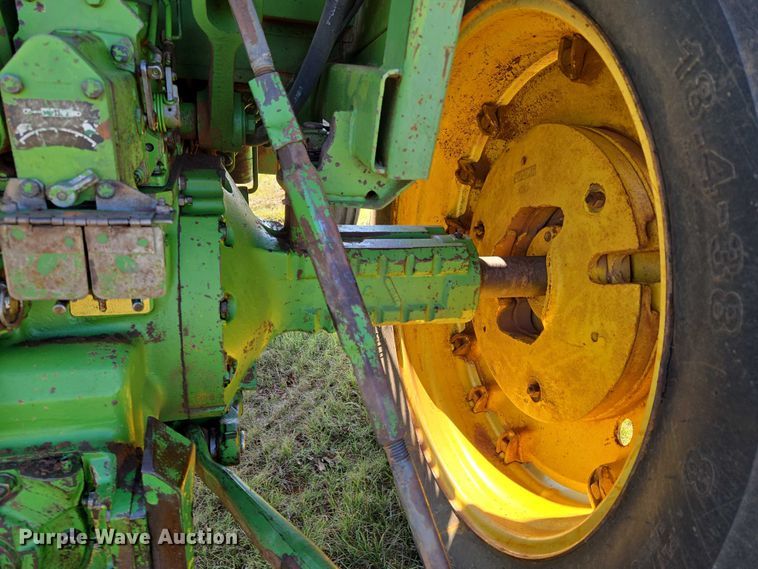 image for item EU3799 1975 John Deere 4430 tractor