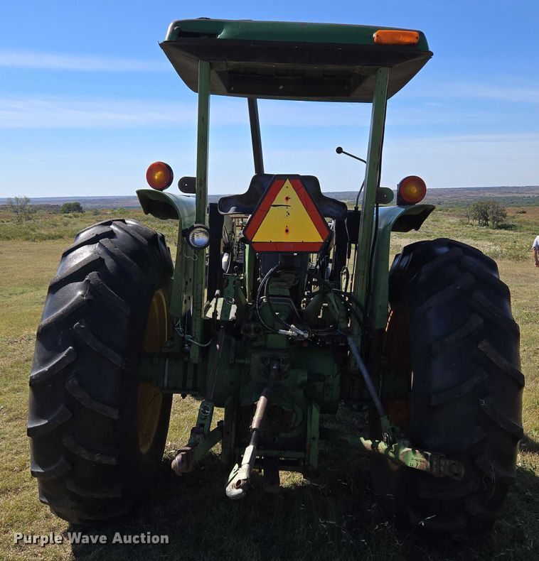 image for item EU3801 John Deere 2940 tractor