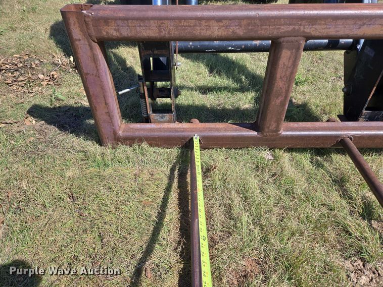 image for item EU3801 John Deere 2940 tractor