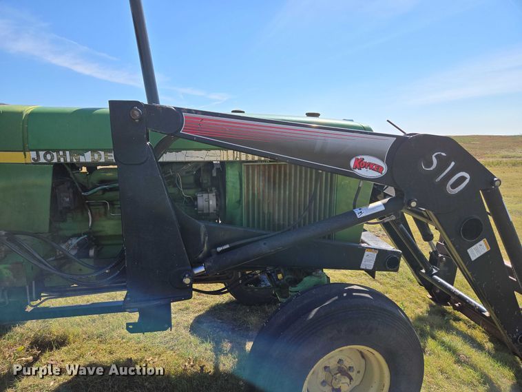 image for item EU3801 John Deere 2940 tractor