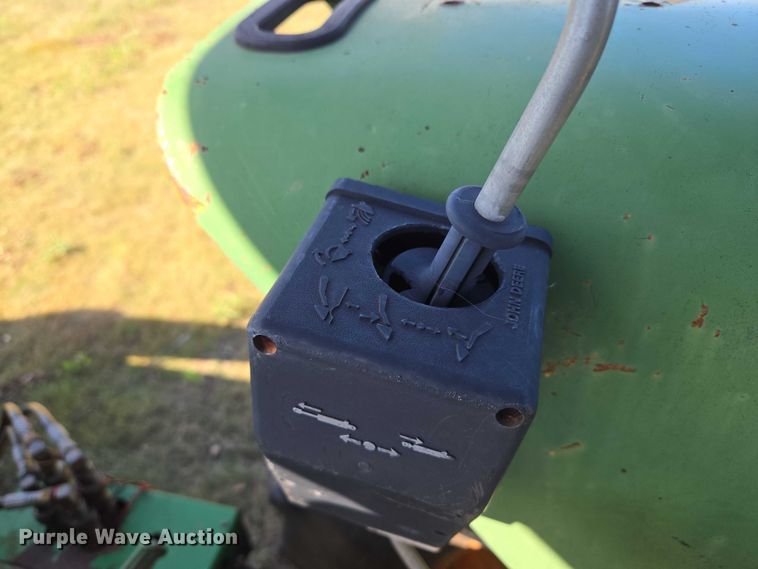 image for item EU3801 John Deere 2940 tractor