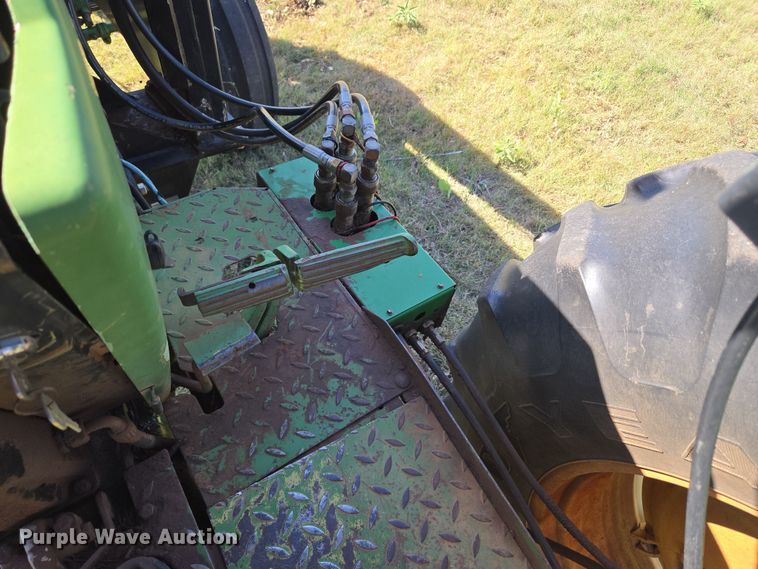 image for item EU3801 John Deere 2940 tractor