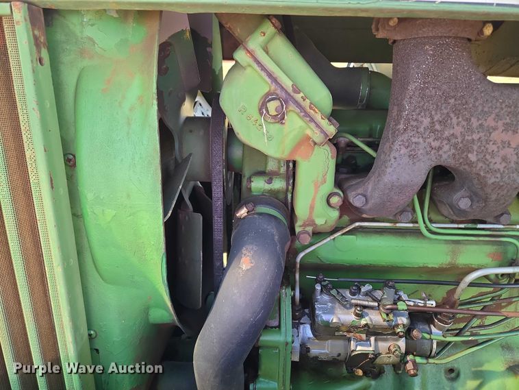 image for item EU3801 John Deere 2940 tractor