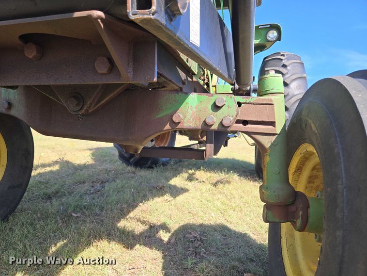 image for item EU3801 John Deere 2940 tractor