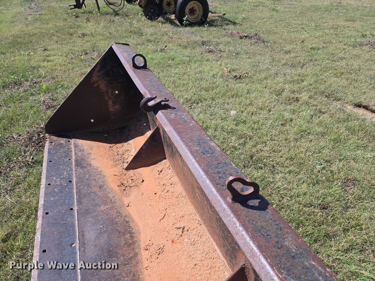 image for item EU3801 John Deere 2940 tractor