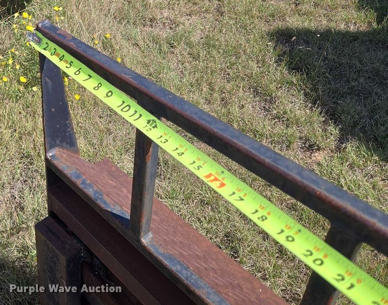 image for item EU3801 John Deere 2940 tractor