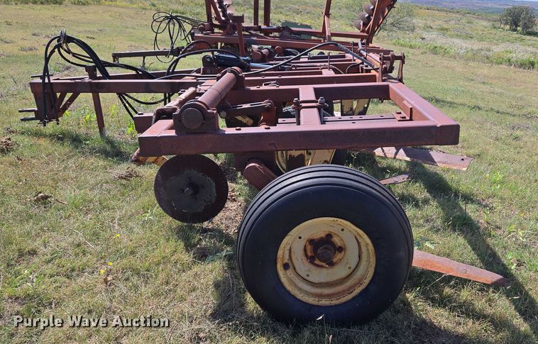 image for item EU3802 Sunflower sweep plow