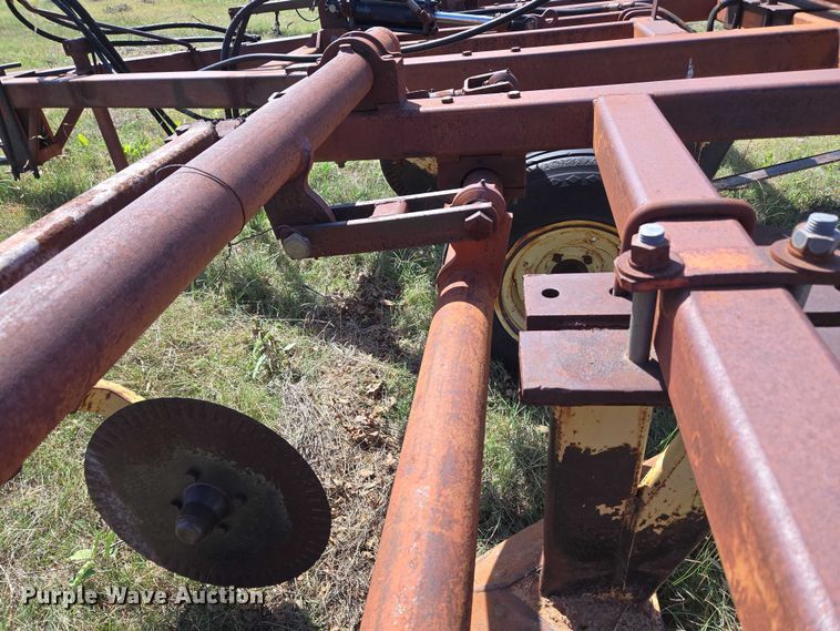 image for item EU3802 Sunflower sweep plow