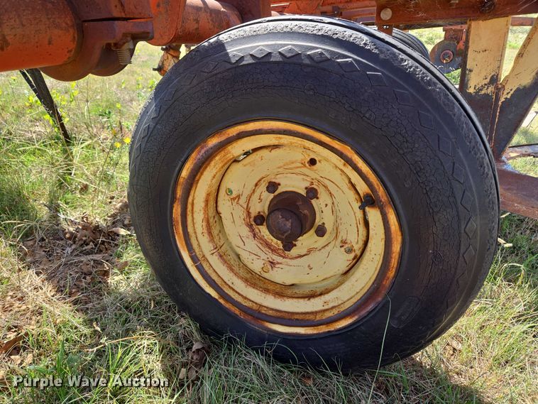 image for item EU3802 Sunflower sweep plow