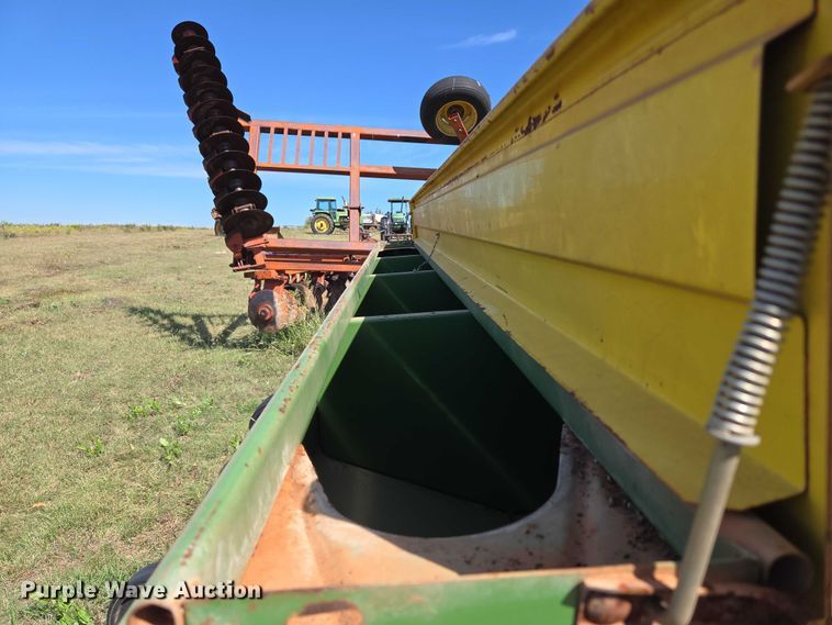 image for item EU3804 John Deere 8300 grain drill