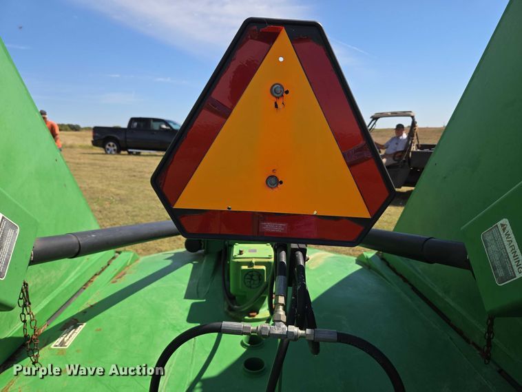 image for item EU3806 2007 John Deere HX15 batwing rotary mower