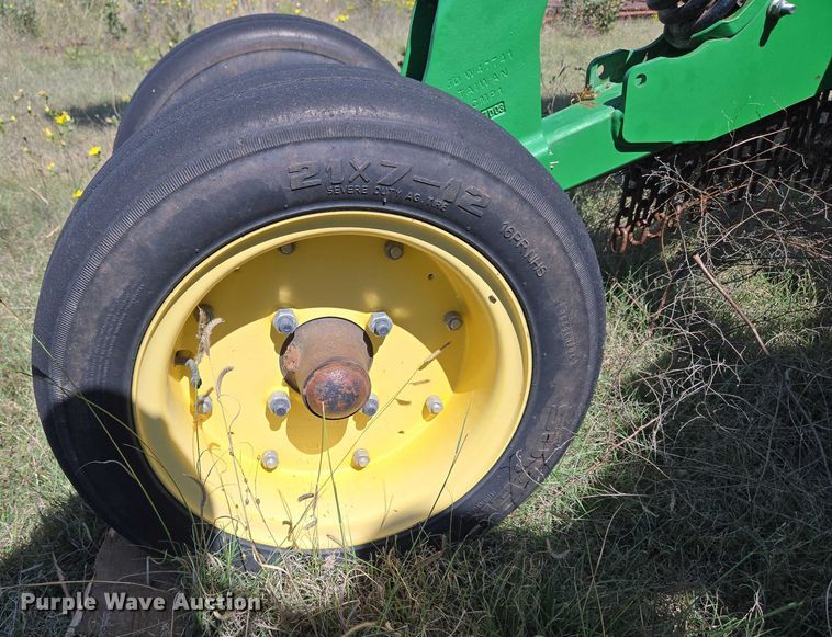 image for item EU3806 2007 John Deere HX15 batwing rotary mower