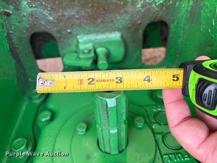 image for item EU4660 2010 John Deere 5055D tractor